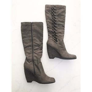 Tall grey suede wedge boots, US6.5